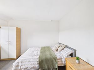 Photo 12- click for photo gallery